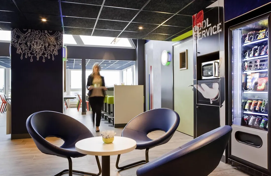 ibis budget Pontault Combault RN4 Marne La Vallée-1