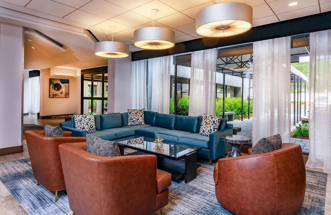 Four Points By Sheraton Norwood Conference Center-1