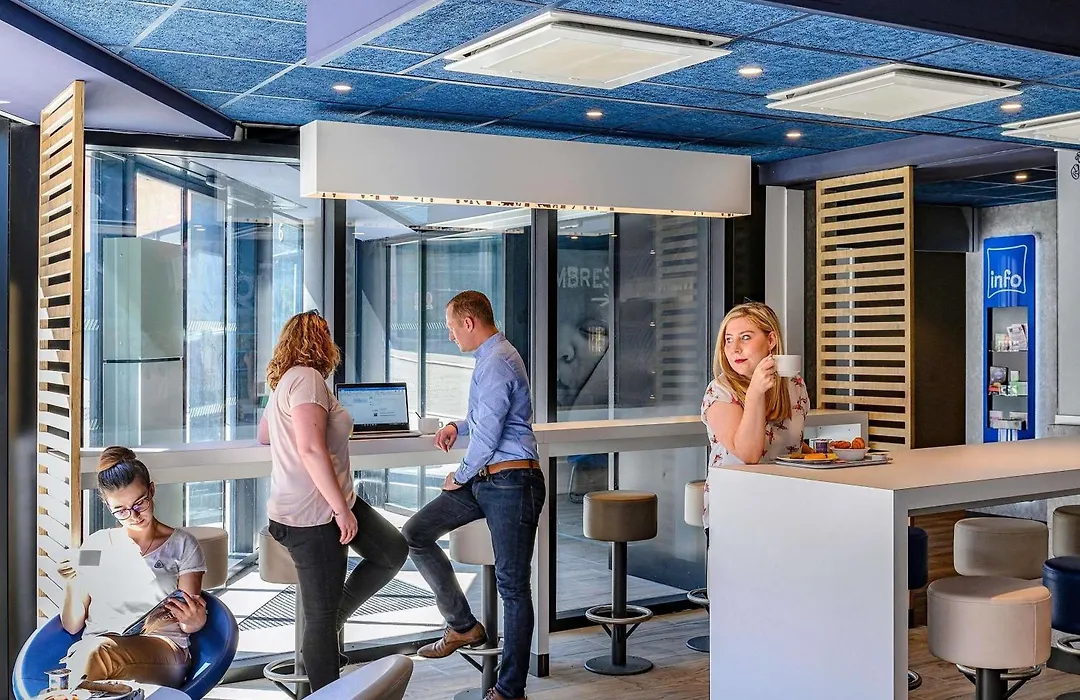 ibis budget Saint-Étienne Centre Gare Châteaucreux-1