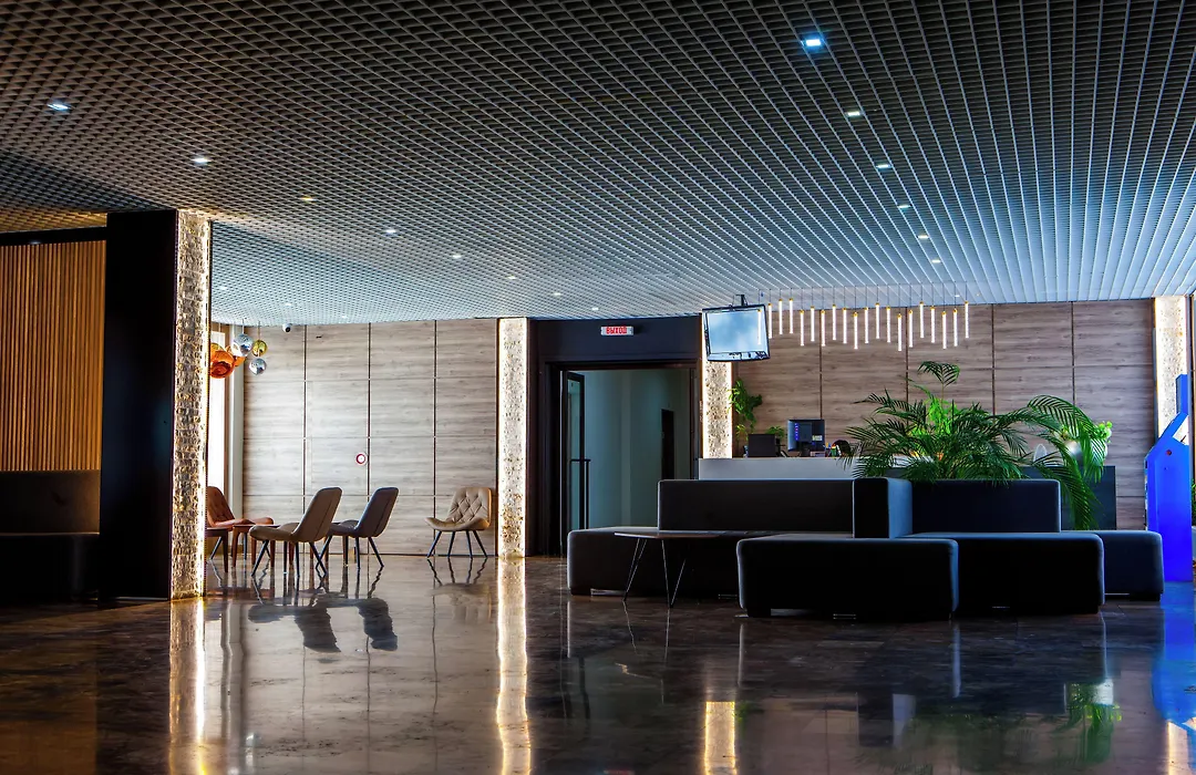Cross Resort Hotel-1