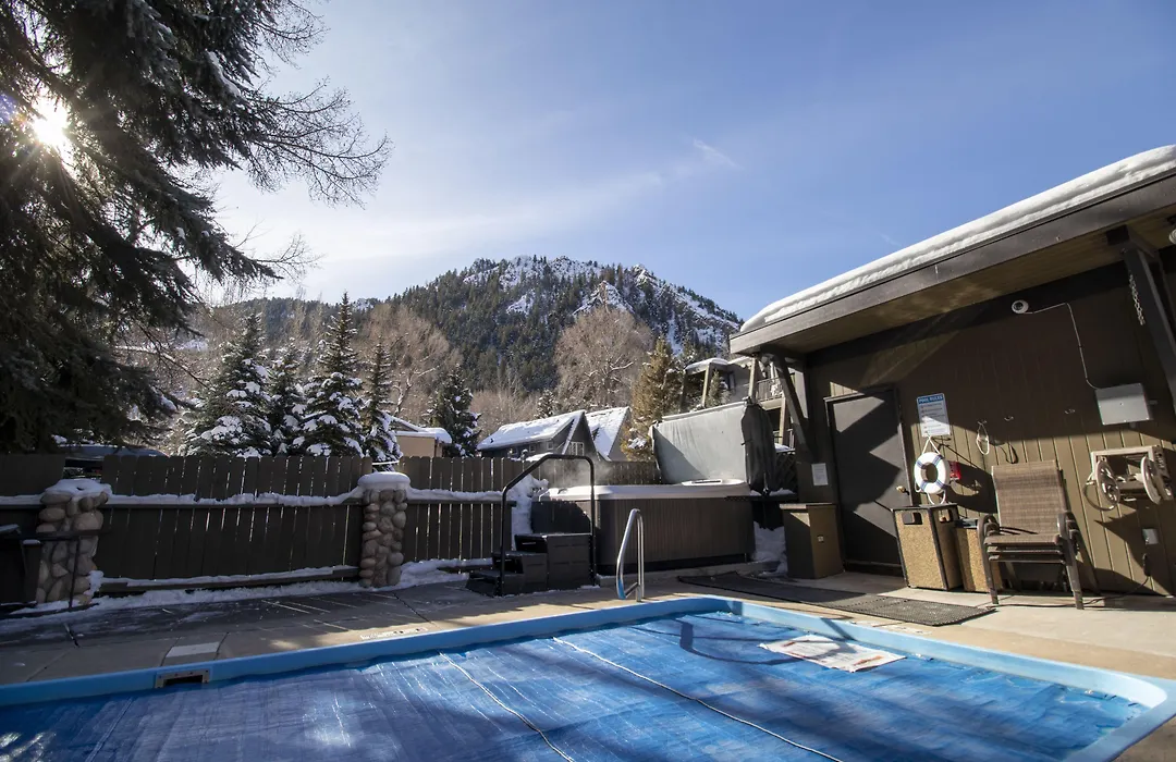 Aspen Mountain Lodge-1