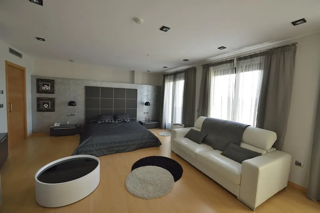 Hotel Ciutat D'Amposta-1