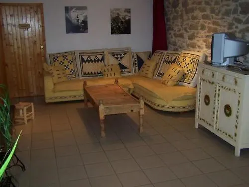 Le Gite De L'Ourserie-1
