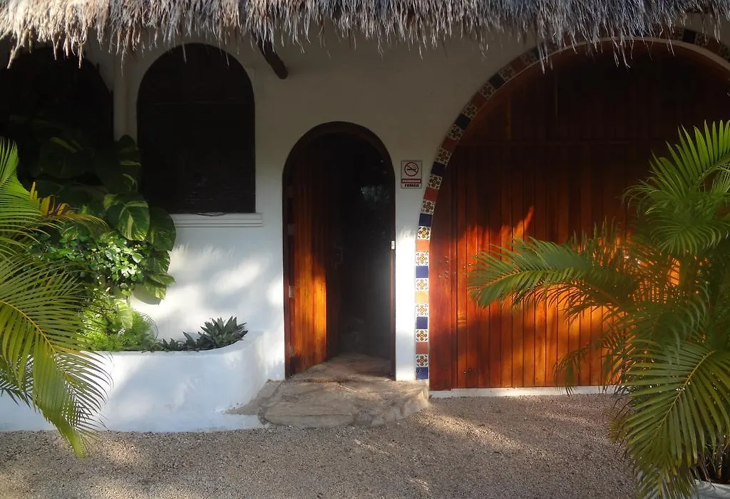 Posada Yum Kin-1