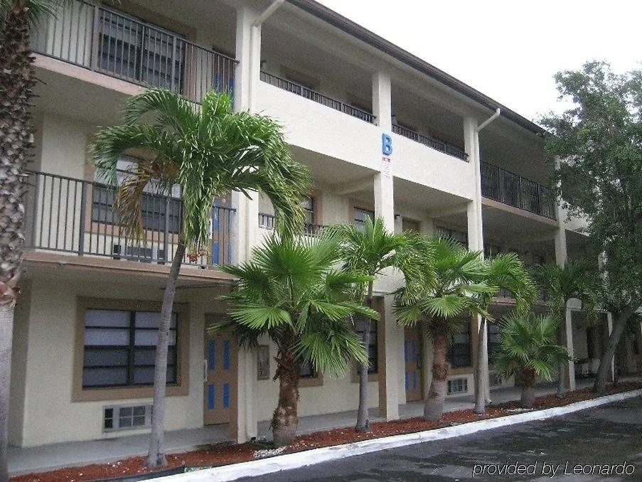 Homing Inn - Boynton Beach-1