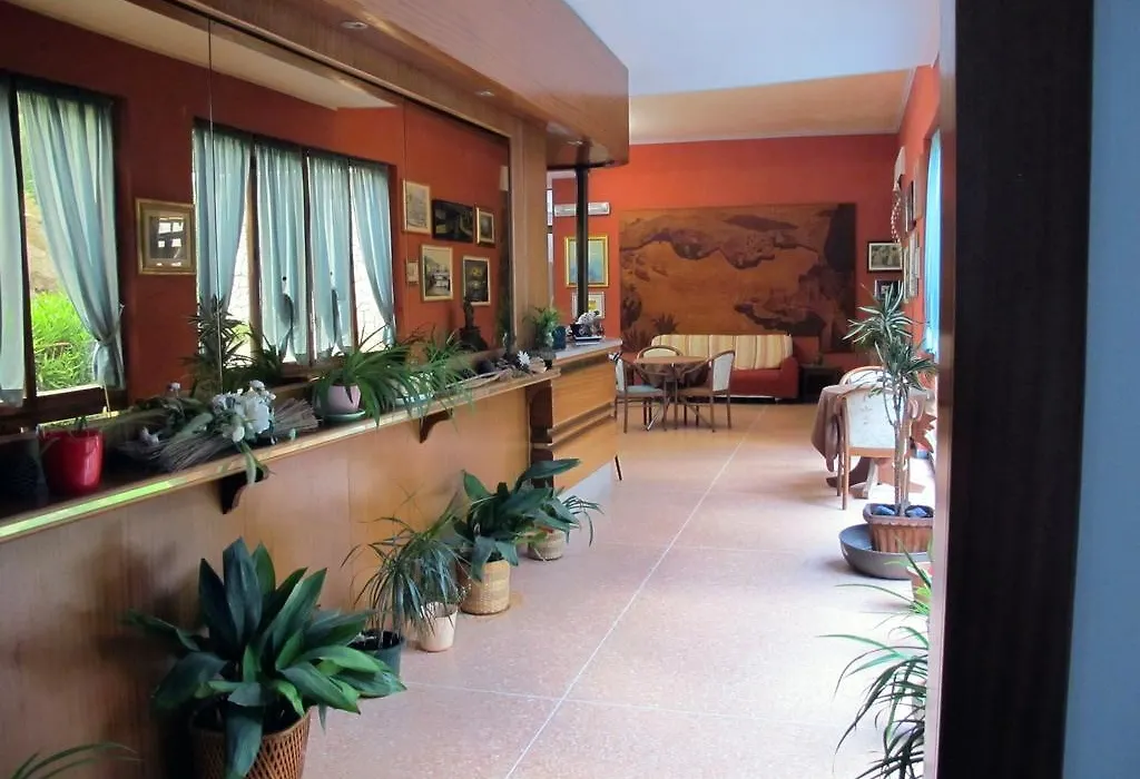 Hotel Capo Noli-1