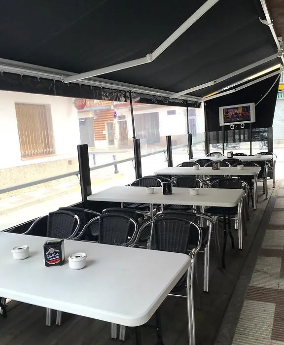 Hostal Los Manos-1