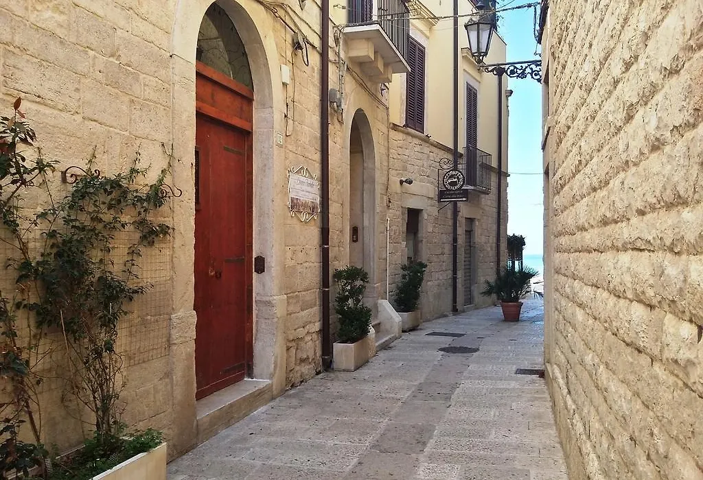 Donna Isabella-1
