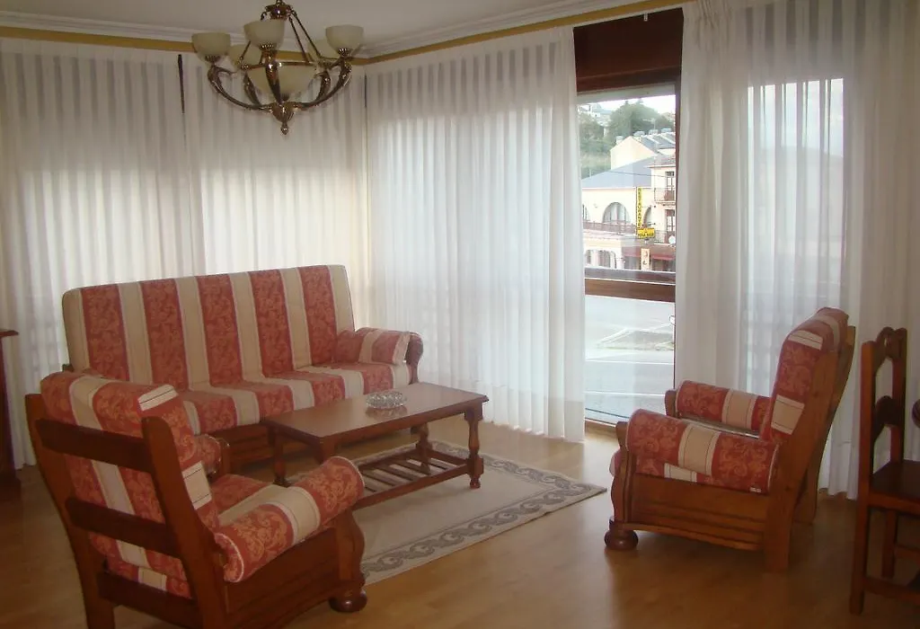 Apartamentos Peña Mar-1