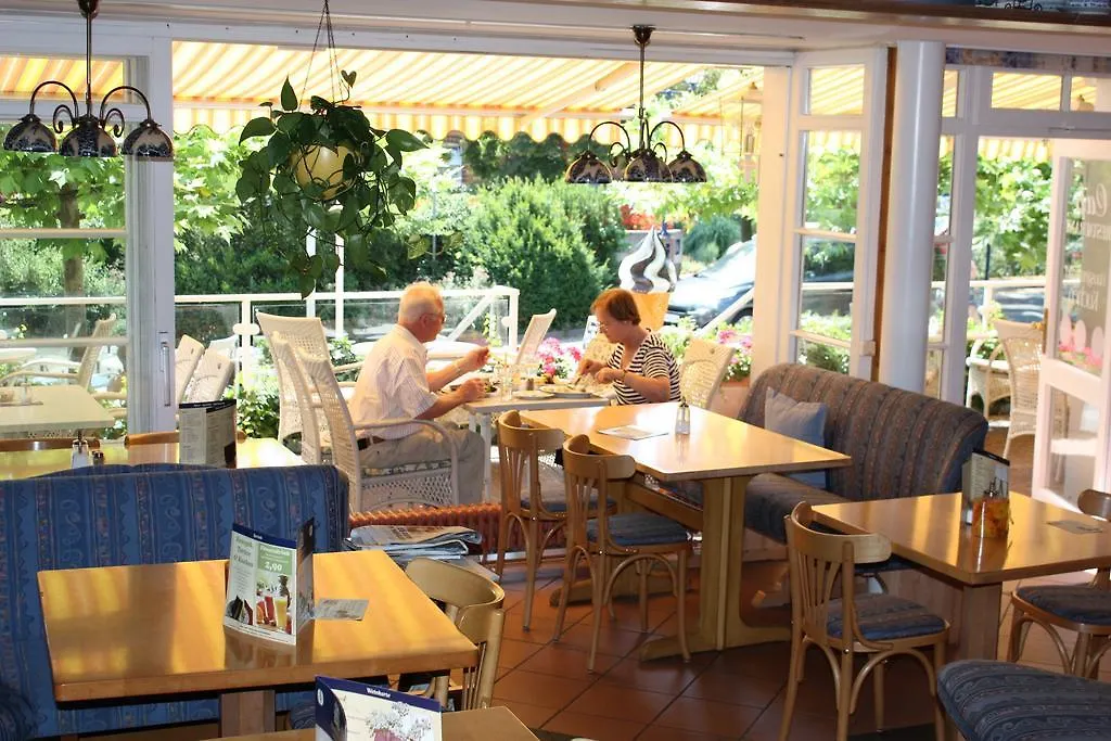 Hotel AlleeSchlößchen-1