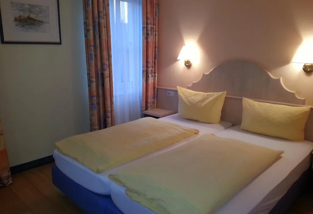 Hotel-Gasthof Krone-1