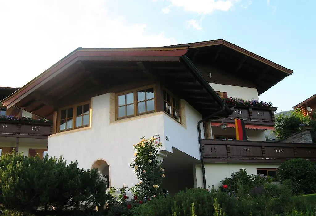 Gaestehaus Trude Waltl-1