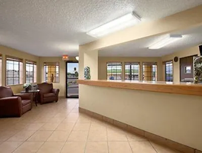 Super 8 By Wyndham Canon City-1