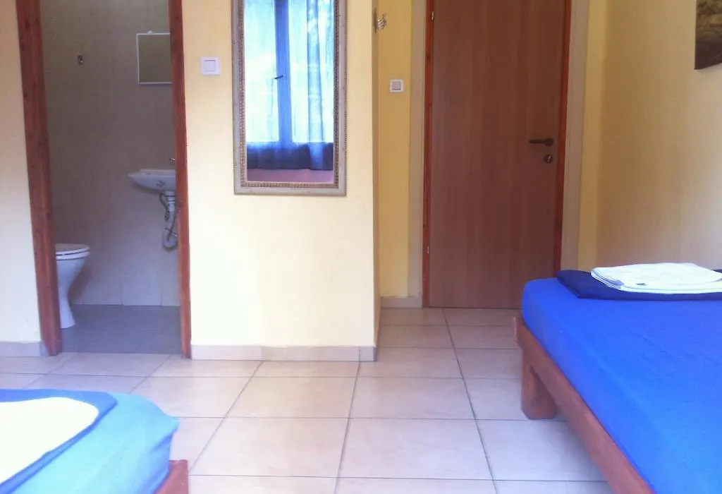 Hotel 28-1