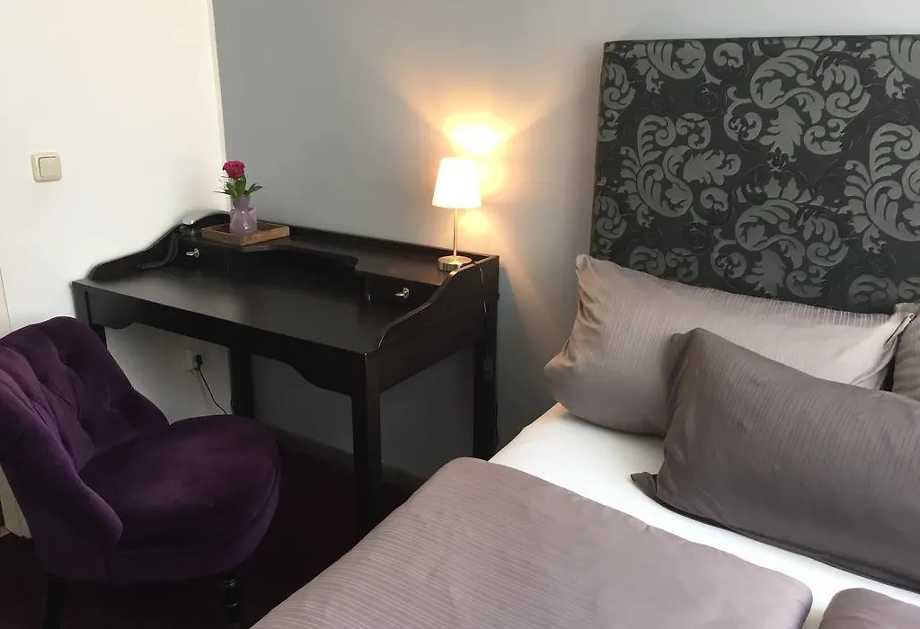 Hotel Heddernheimer Hof-1