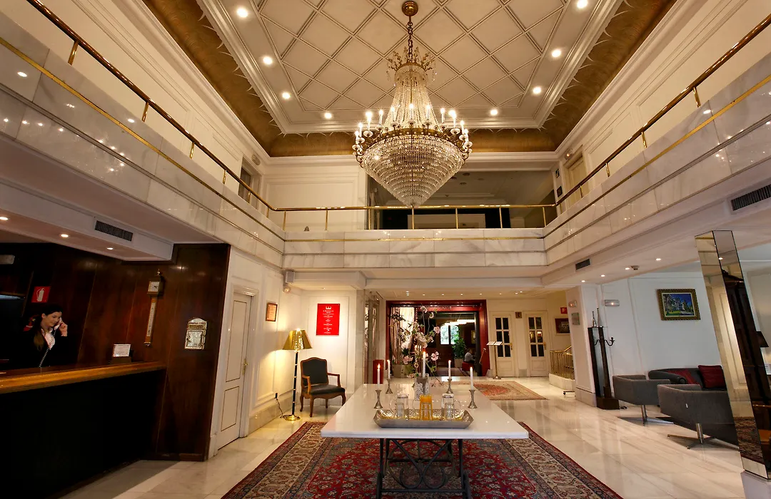 Hotel López de Haro-1