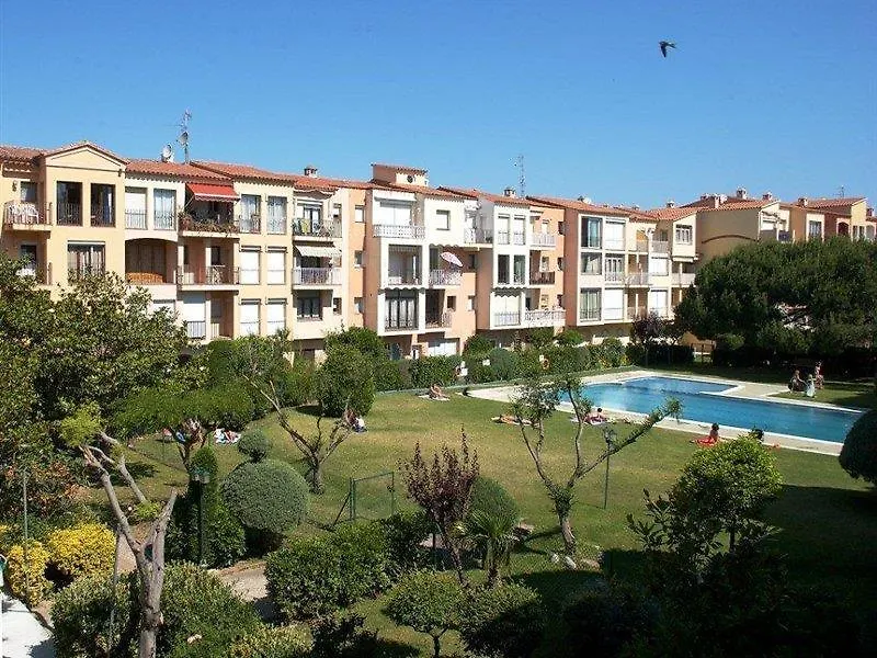 Apartaments Comte D'Empuries-1