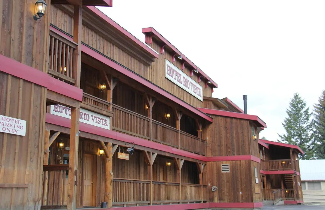 Hotel Rio Vista-1
