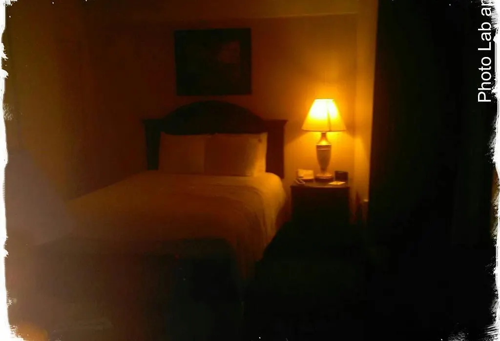 Hillside Inn-1
