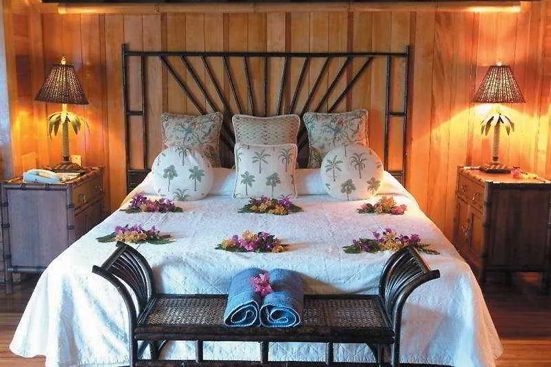 Bora Bora Lagoon Resort And Spa-1