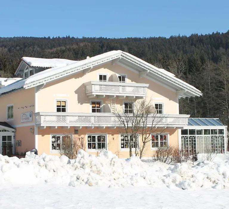 Landgasthof Hotel Zum Hirschenstein, Pension Garni-1