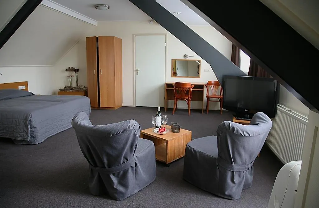 Hotel 't Zwaantje-1