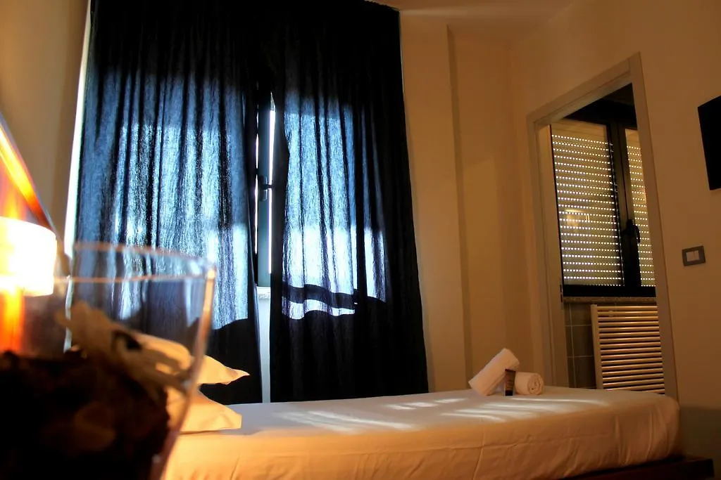 Leonardo Hotel-1