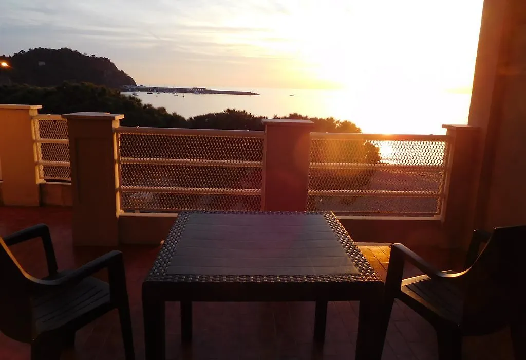 Baia delle Favole-1