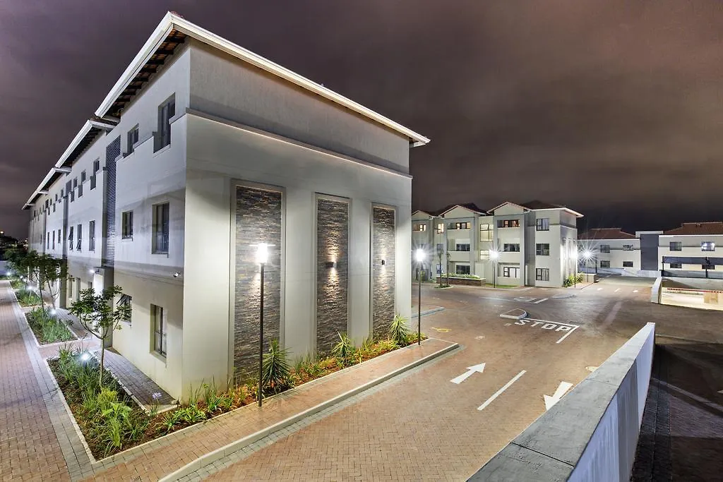 Savannah Park Luxury Apartments-1