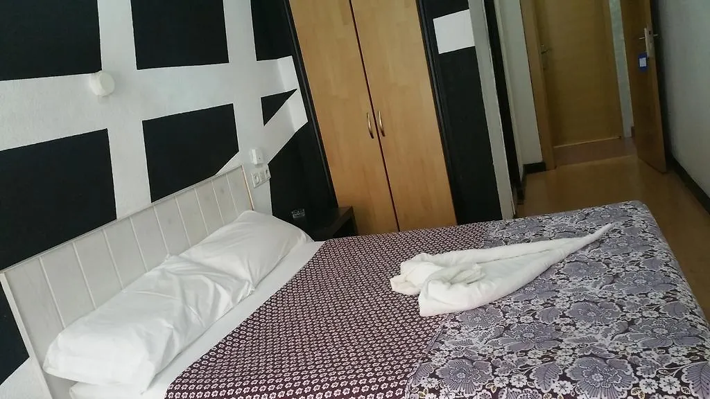 Hostal Lima-1