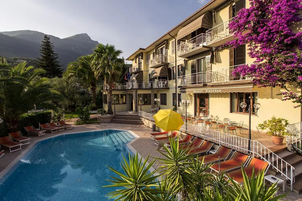 Hotel Sorriso-1