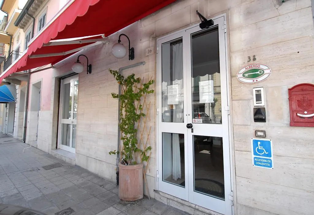 Hotel Luana-1