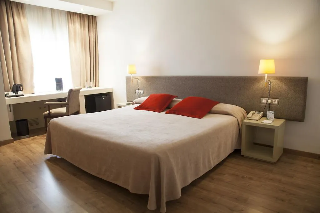 Hotel Condes De Urgel-1