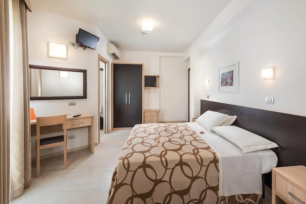 Hotel Fenix-1