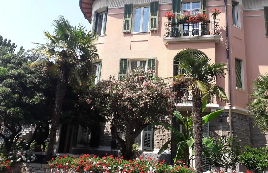 Hotel La Scogliera-1