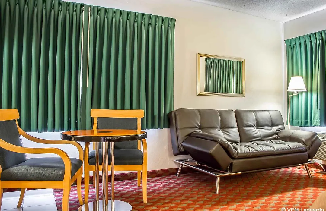 Days Inn By Wyndham Prescott-1