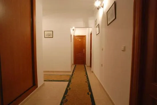 Hostal el Puente-1