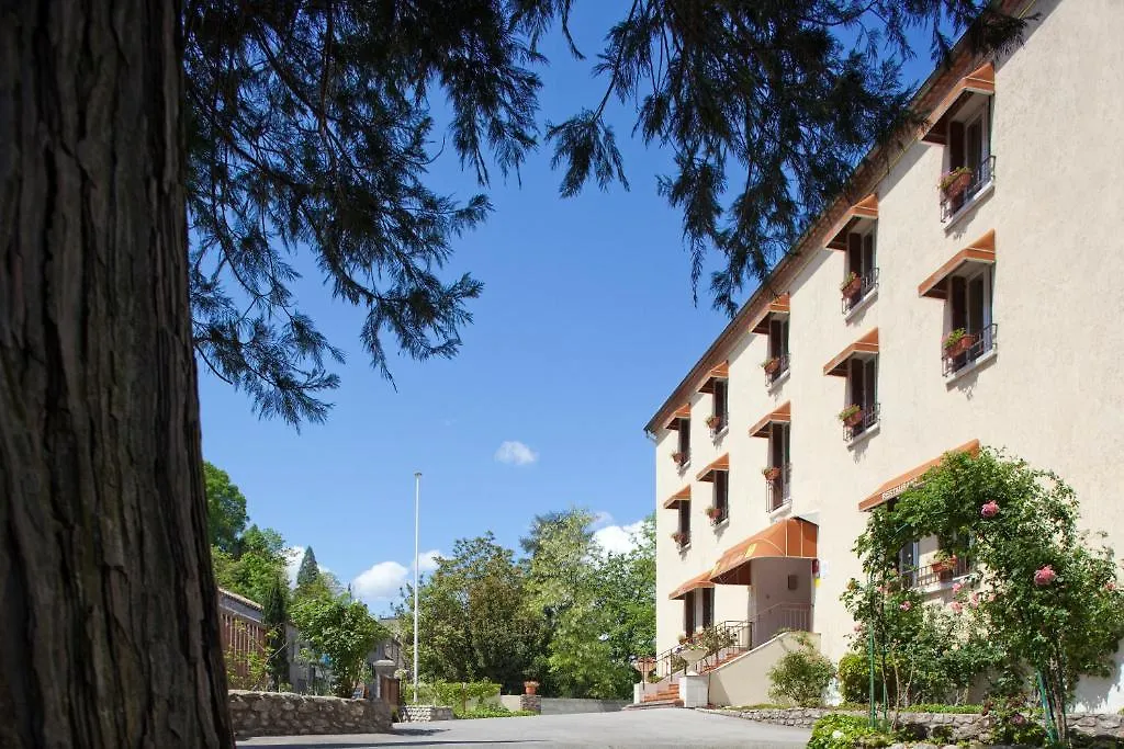 Logis Hotel Les Cedres-1