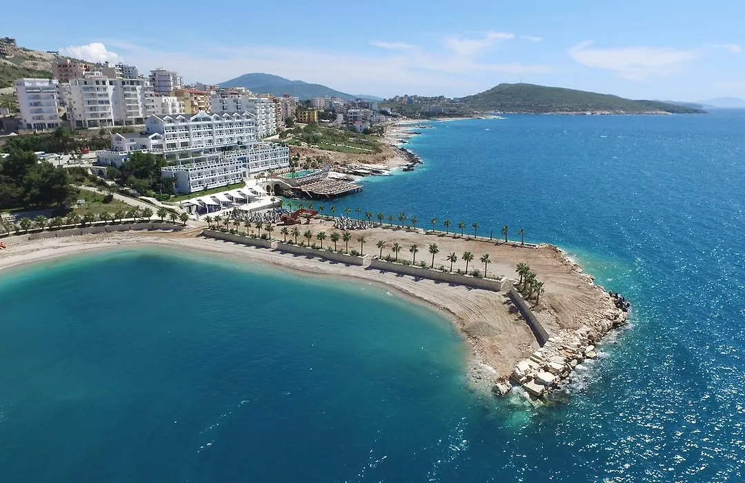 Santa Quaranta Premium Resort-1