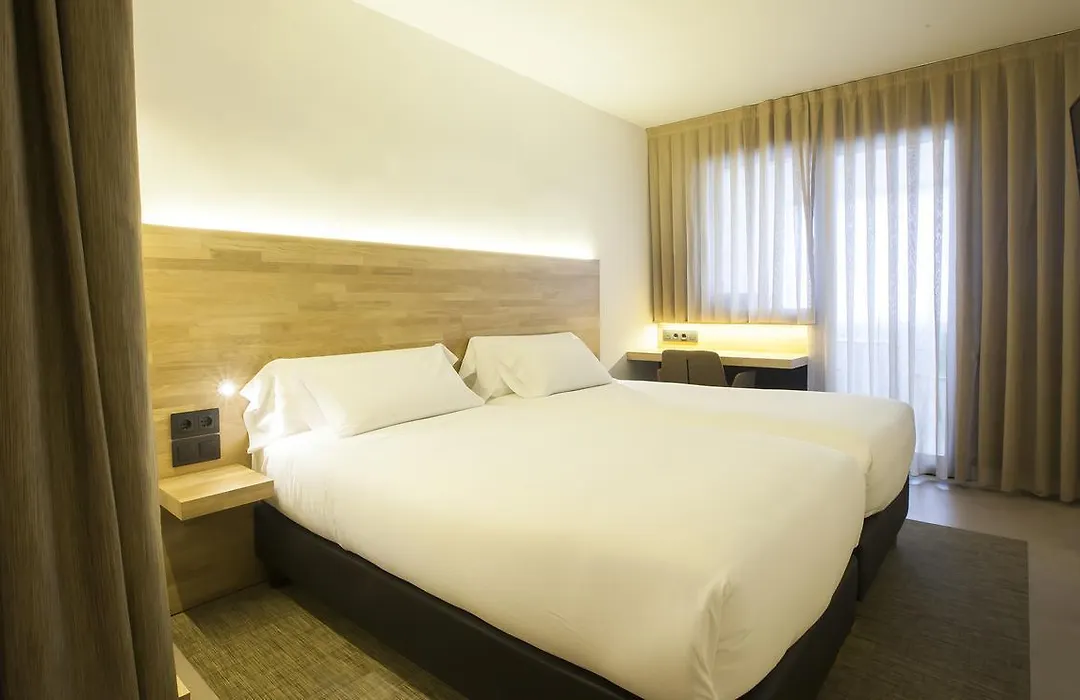Hotel A Pamplona-1