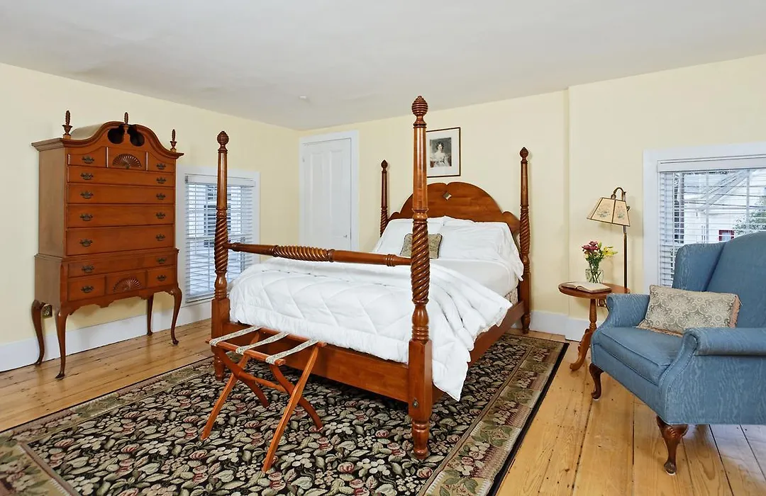 Kennebec Inn-1