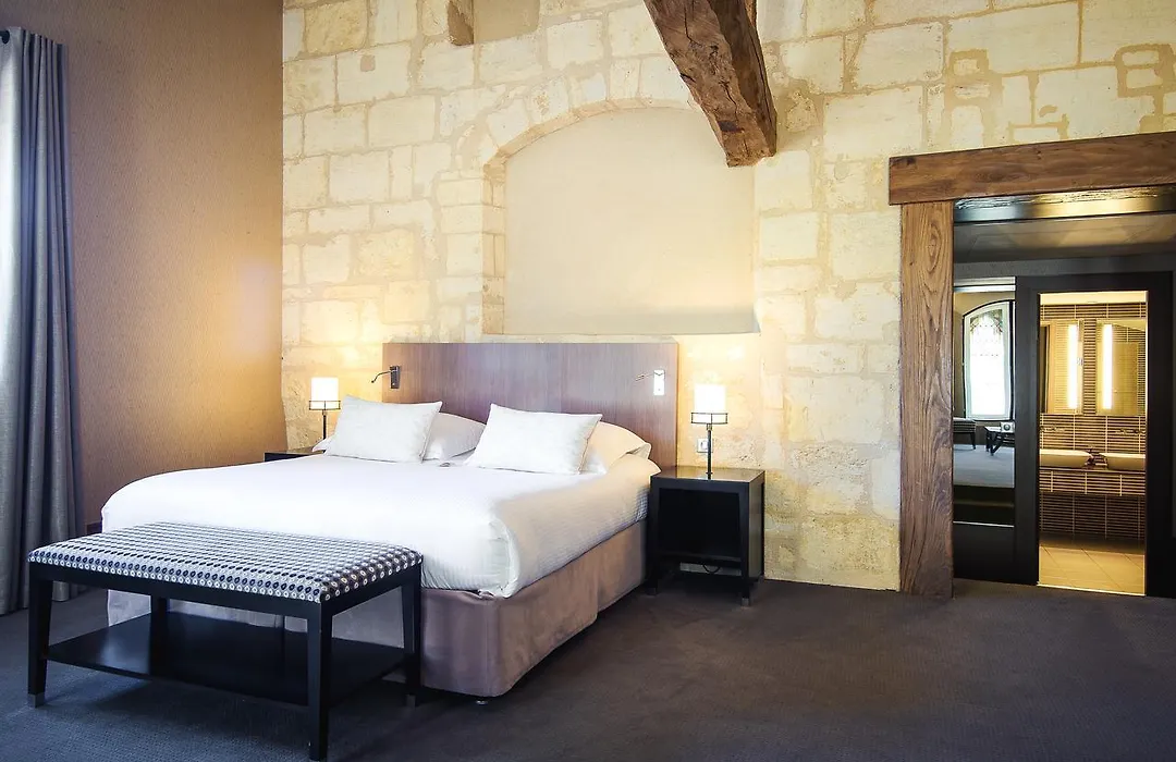 Hôtel Au Logis des Remparts-1