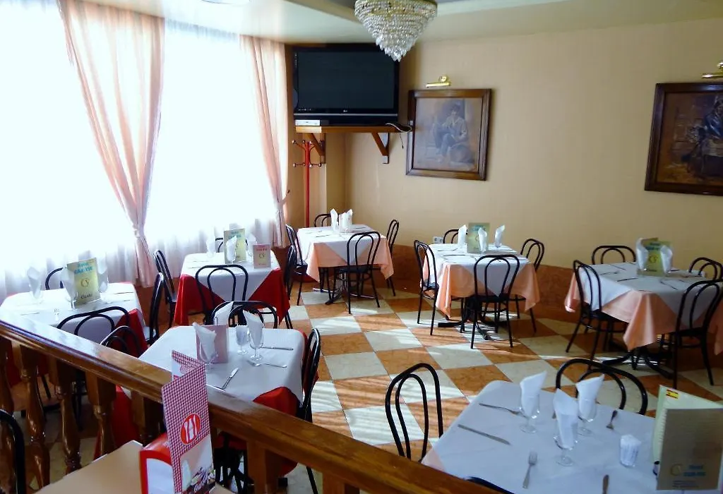 Hotel Can-Vic-1