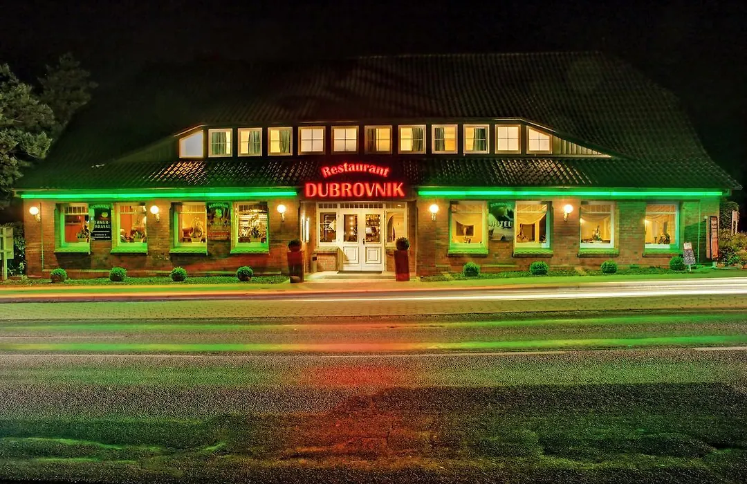 Noel Hotel-Restaurant-1