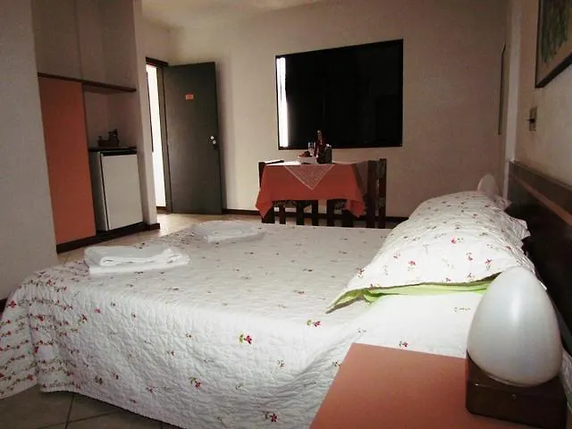 Alpes Hotel-1