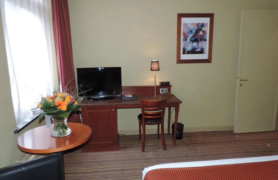 Hotel Cour Saint Georges By Cw Hotel Collection-1
