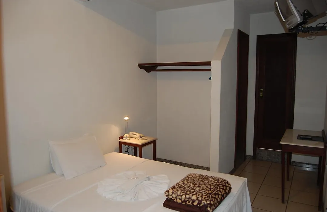 Hotel Pousada Das Gerais-1