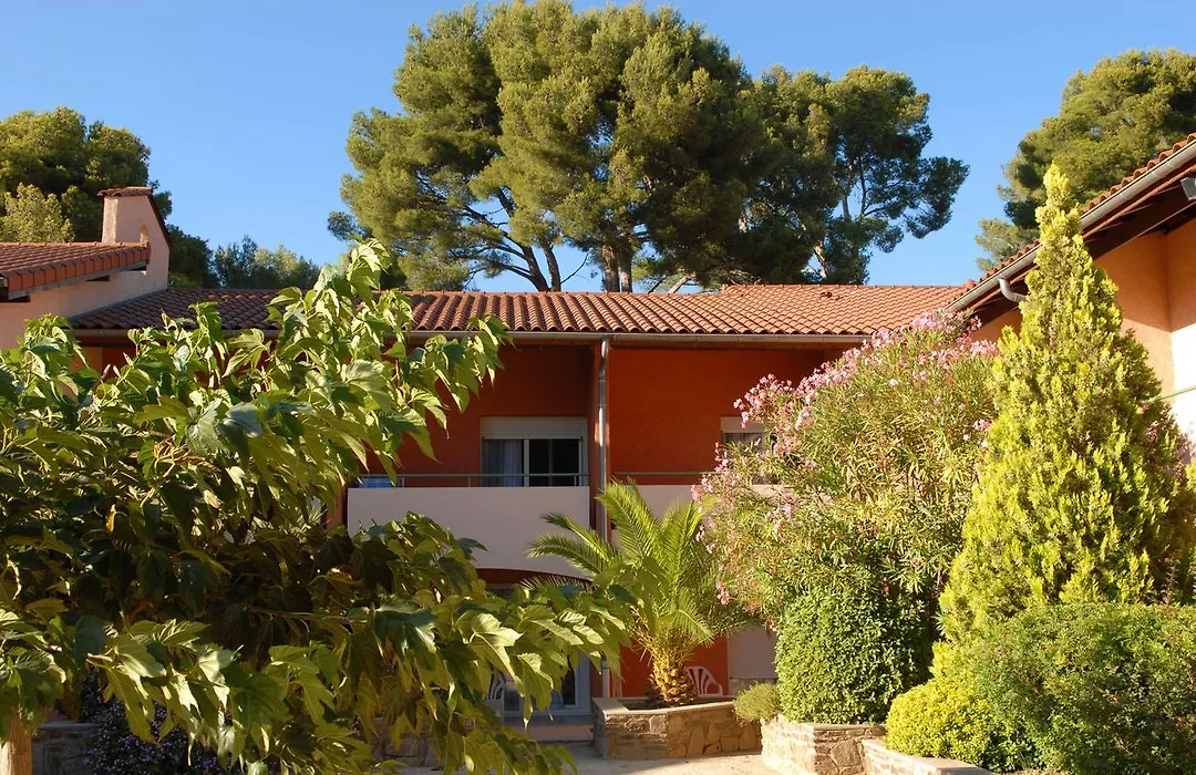 Azureva Club La Londe les Maures-1