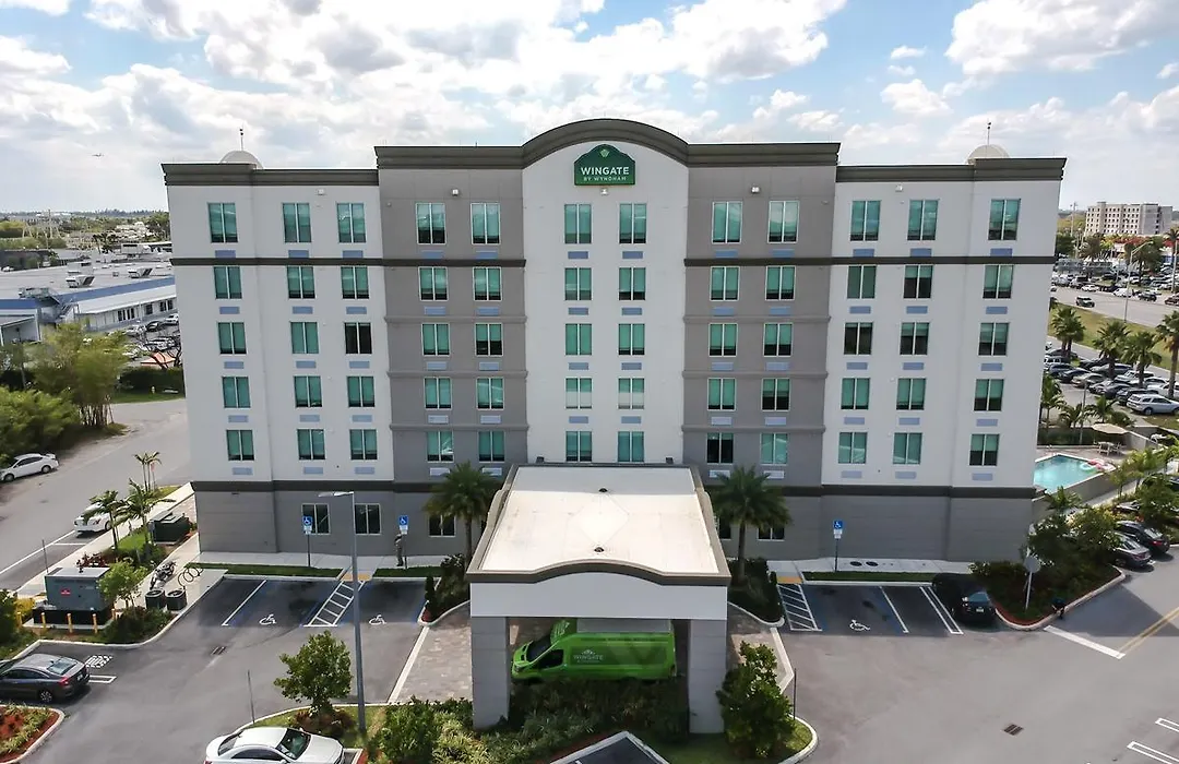 Wingate By Wyndham Miami Airport-1