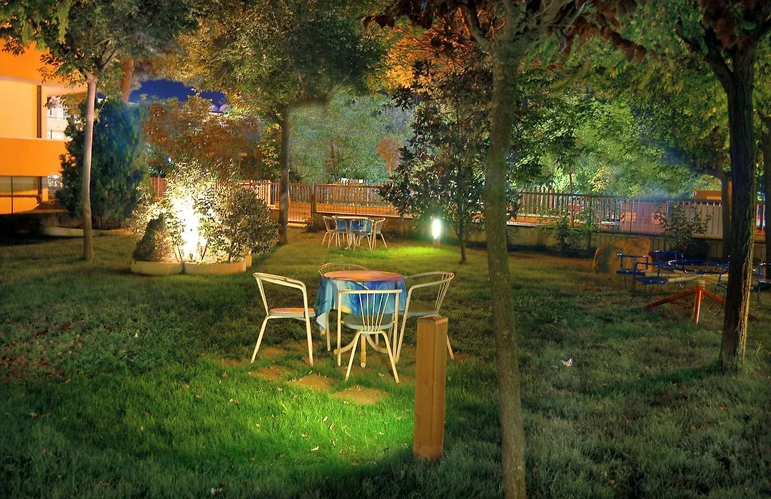 Piccolo Hotel Ariston-1